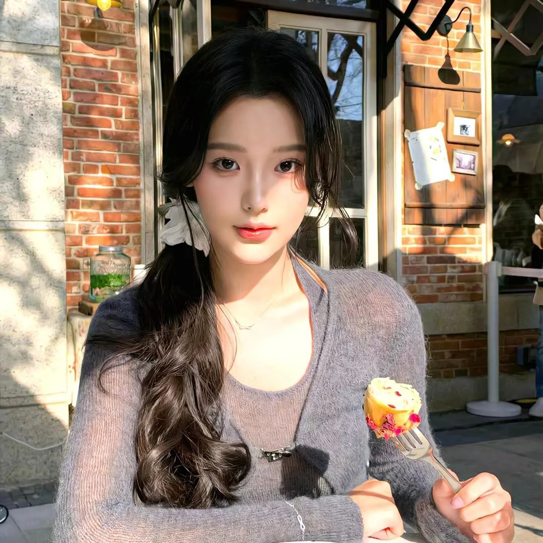 圣洁的艾曼妞免费在线观看